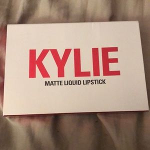 Kylie cosmetics Valentine’s Day mini lipsticks
